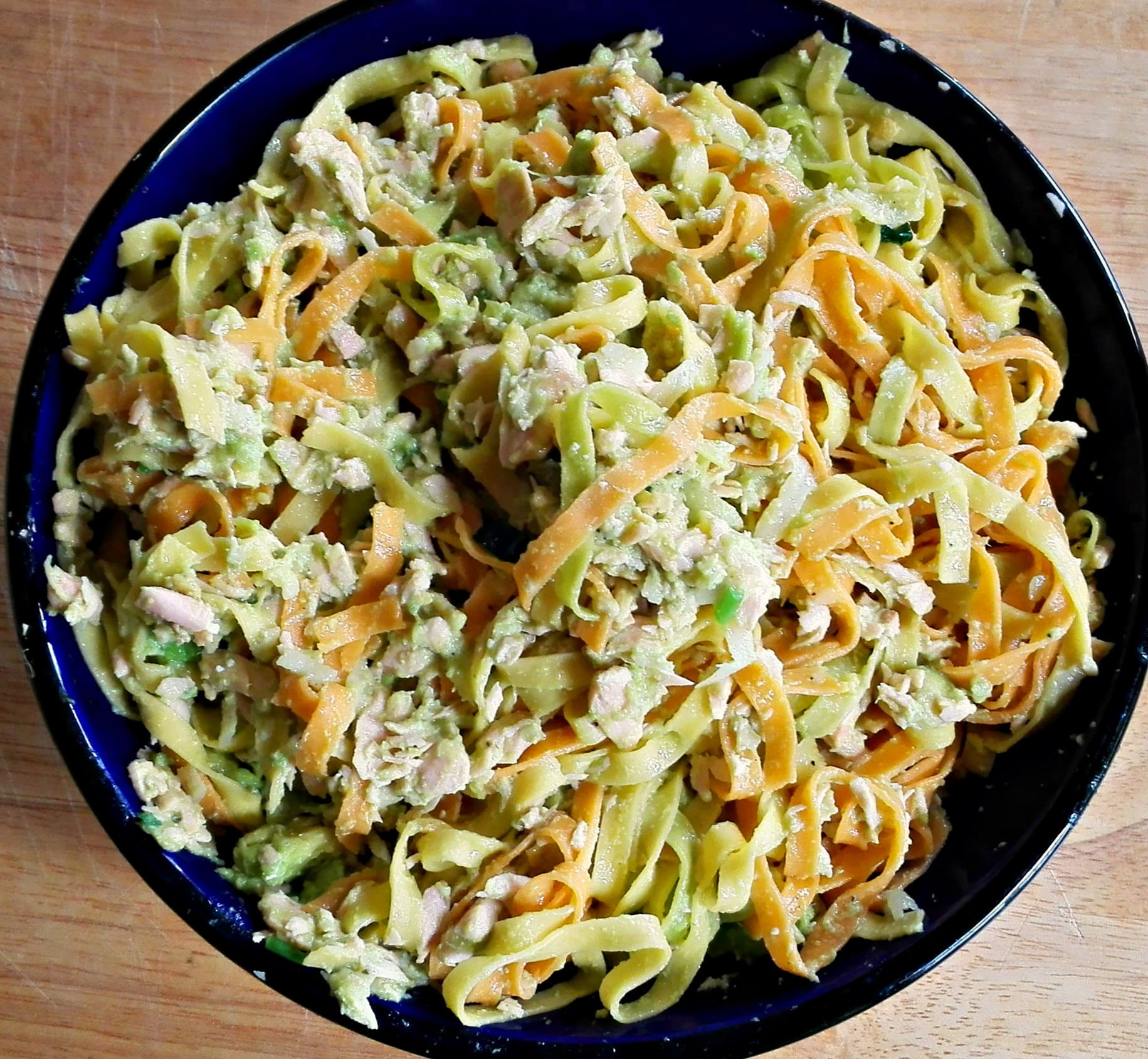 pasta-with-salmon-and-avocado-belgian-foodie