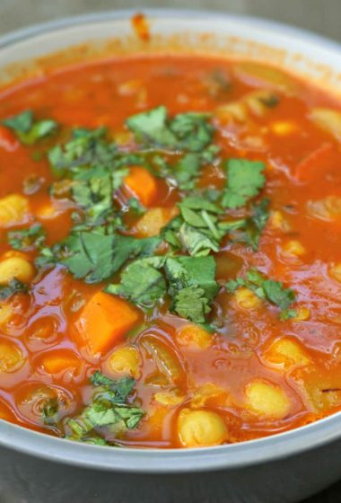 Tomato Chickpea Soup - BELGIAN FOODIE